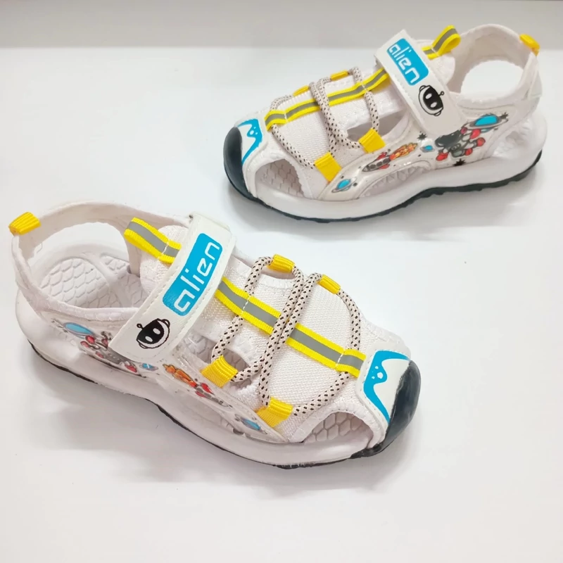 صندل تابستانی بچگانه فضانورد